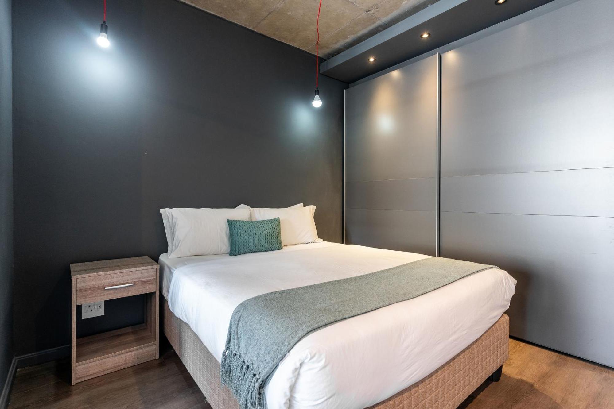 Wex624 - Spacious Modern Apartment-pool Bar Gym Apartment