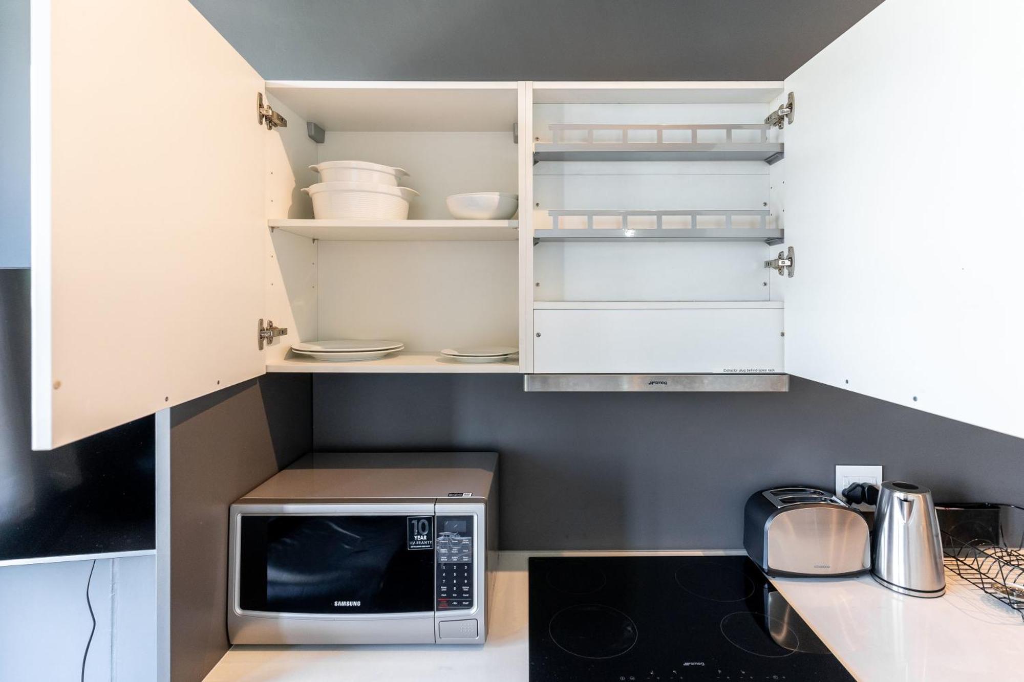 Wex624 - Spacious Modern Apartment-pool Bar Gym Appartement Le Cap