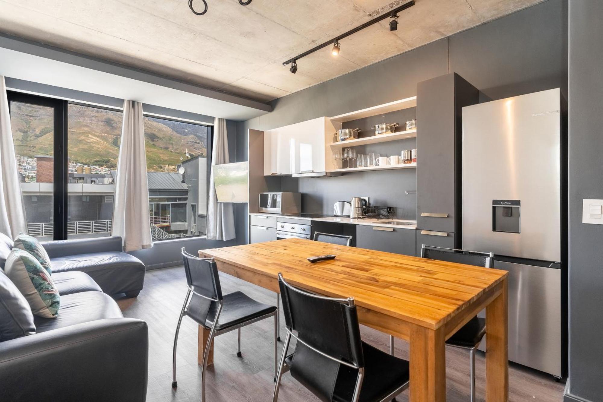Wex624 - Spacious Modern Apartment-pool Bar Gym Appartement Le Cap